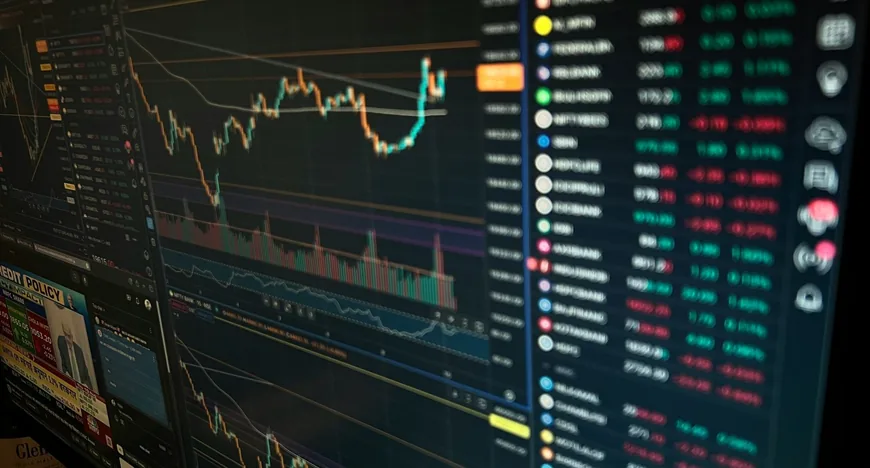Bitcoin відновлюється до $60,000 на фоні падіння азійських ринків