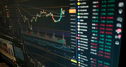 Bitcoin відновлюється до $60,000 на фоні падіння азійських ринків