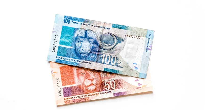 South African rand стабилен на фоне ожидания протоколов Fed
