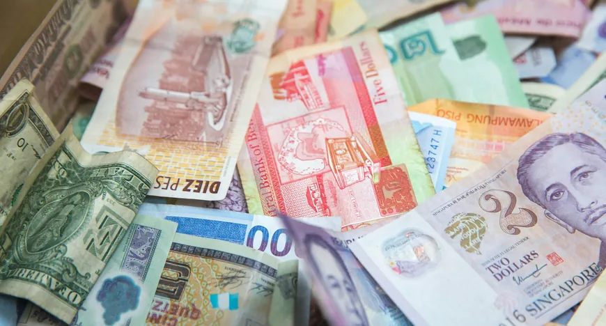 Bitcoin відстає від USD через зміцнення ієни