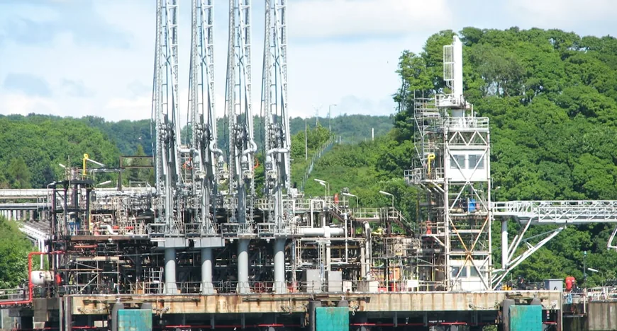 Алиев заявил о потере Россией способности поставлять нефть и газ
