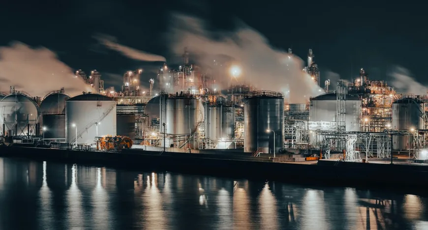 Экспорт нефти через Yanbu сократился на 41%