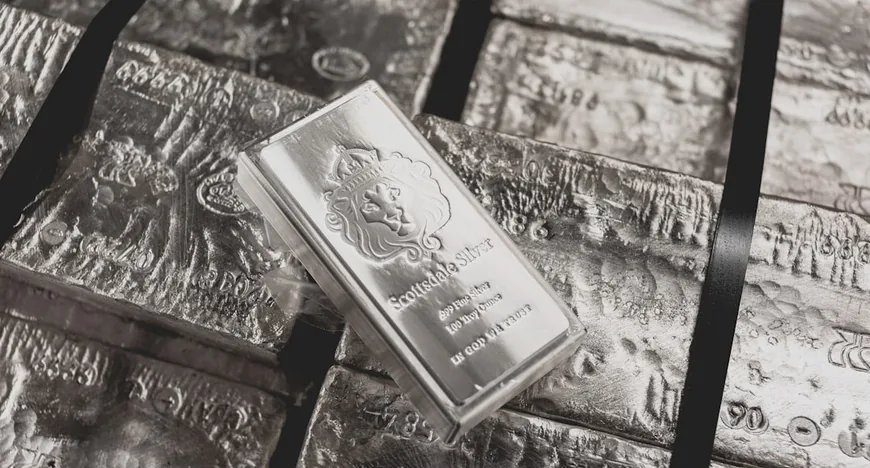 Silver Spot вырос на 3.3% из-за слабого рынка труда США