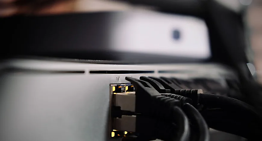 Акции Super Micro Computer взлетели на 9%