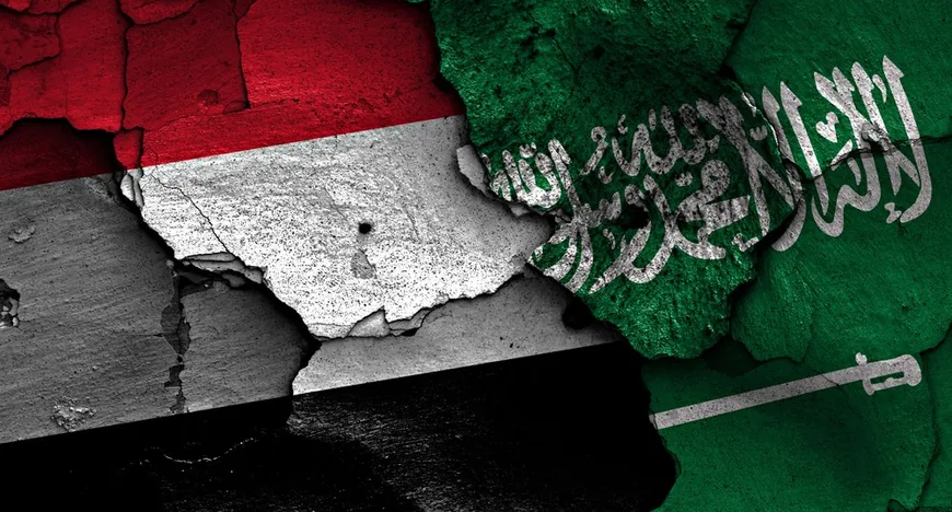 Хуситы атаковали нефтеперерабатывающий завод Saudi Aramco