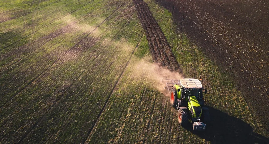 Deere & Co превзошла ожидания по прибыли и выручке