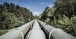 TotalEnergies інвестує в трубопроводи для обходу Ормузької протоки