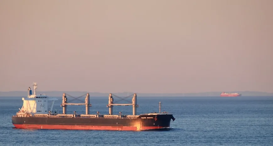 Aramco использует перевалку судов для поставок нефти в Китай