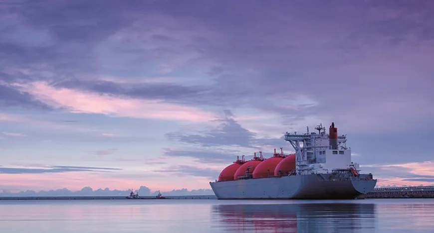 QatarEnergy продлевает форс-мажор из-за кризи в Ормузском проливе