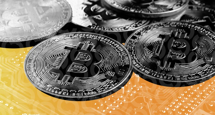 Bitcoin упал до $76,877 на фоне сигнала Fed