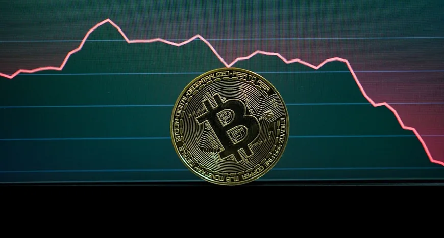 Bitcoin впав нижче $78k через ставки та конфлікт з Іраном