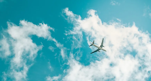 Акції Cathay Pacific впали через план продажу частки Swire Pacific