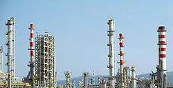 Споживання нафти в Китаї впало на 9%
