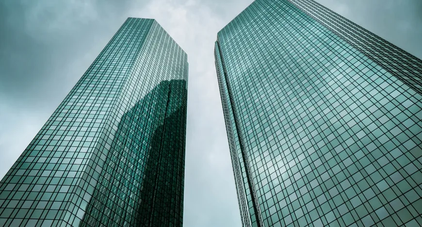 Акції Longfor Properties зросли на 8.4%
