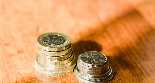 GBP/USD зростає на фоні слабкого долара