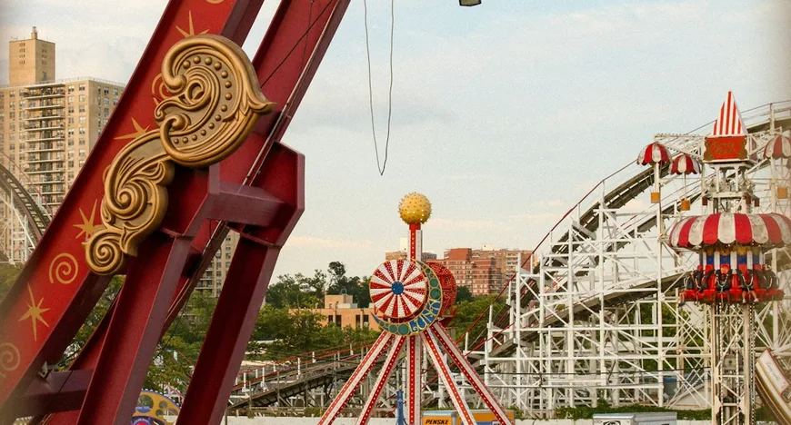 Акціонери Six Flags можуть продати компанію
