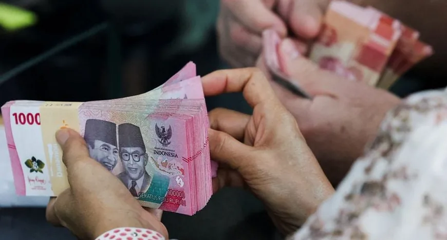 Індонезійська рупія демонструє найбільше тижневе падіння