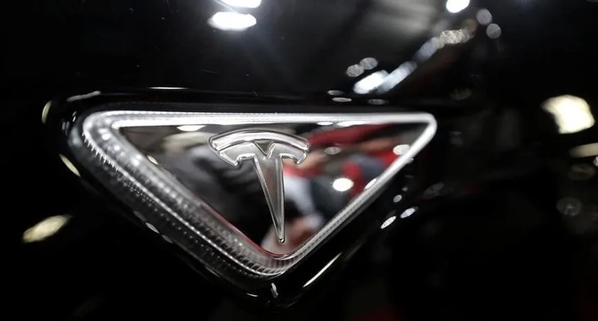 Tesla перевершила очікування щодо поставок автомобілів