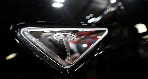 Tesla перевершила очікування щодо поставок автомобілів