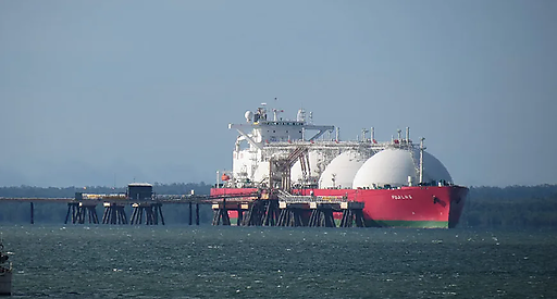 Постачання LNG із Близького Сходу скоротилося на 75%