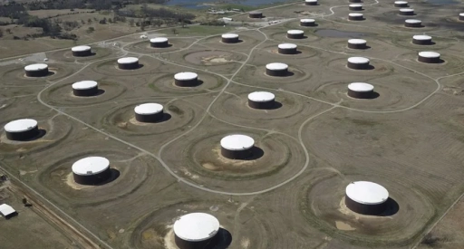 Сокращение запасов нефти и бензина в США